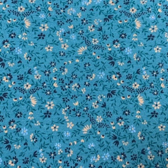 L. L Bean|Long Sleeve Turtle Neck | Floral Print - Picture 3 of 4